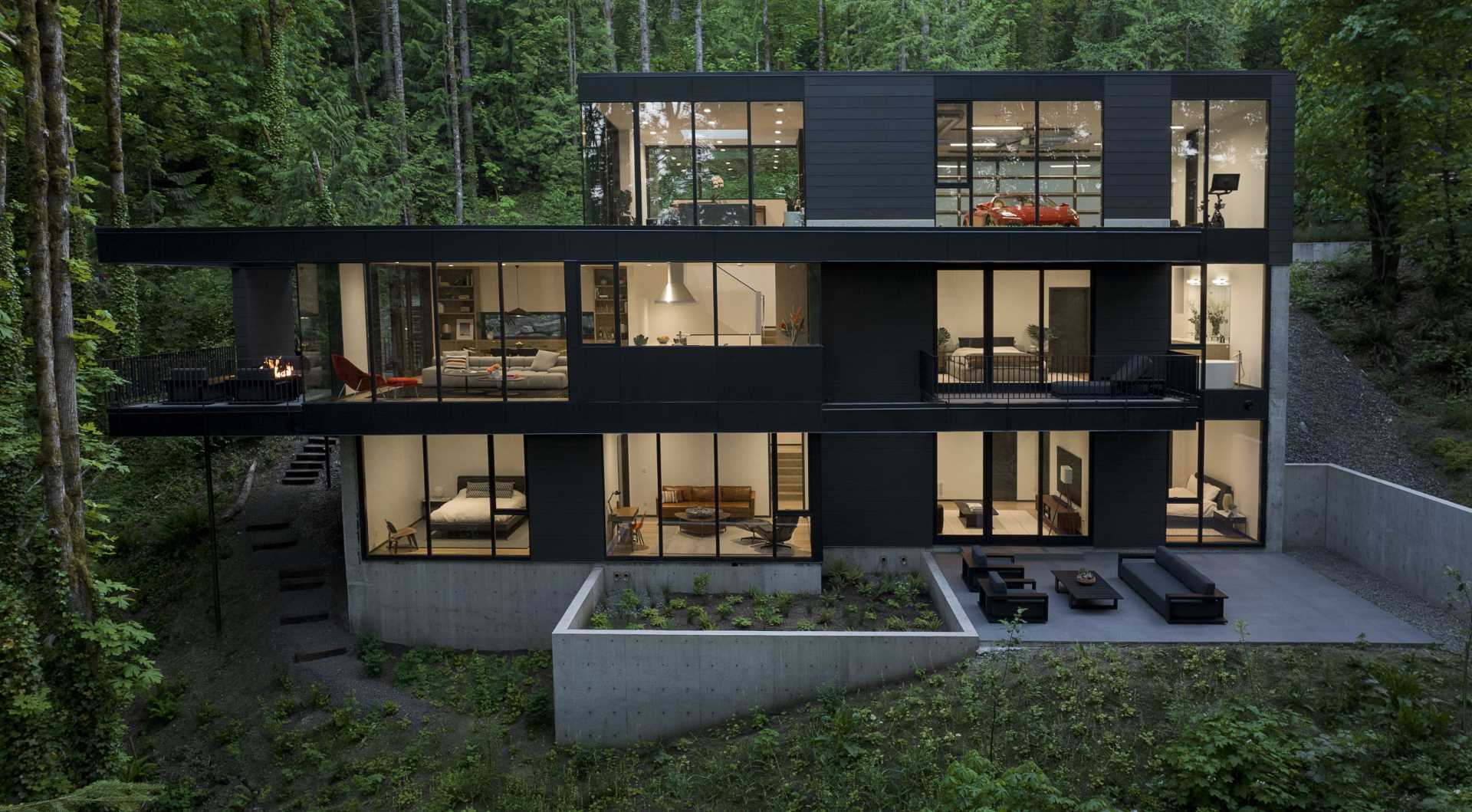 Black Pine Residence – photo 1
